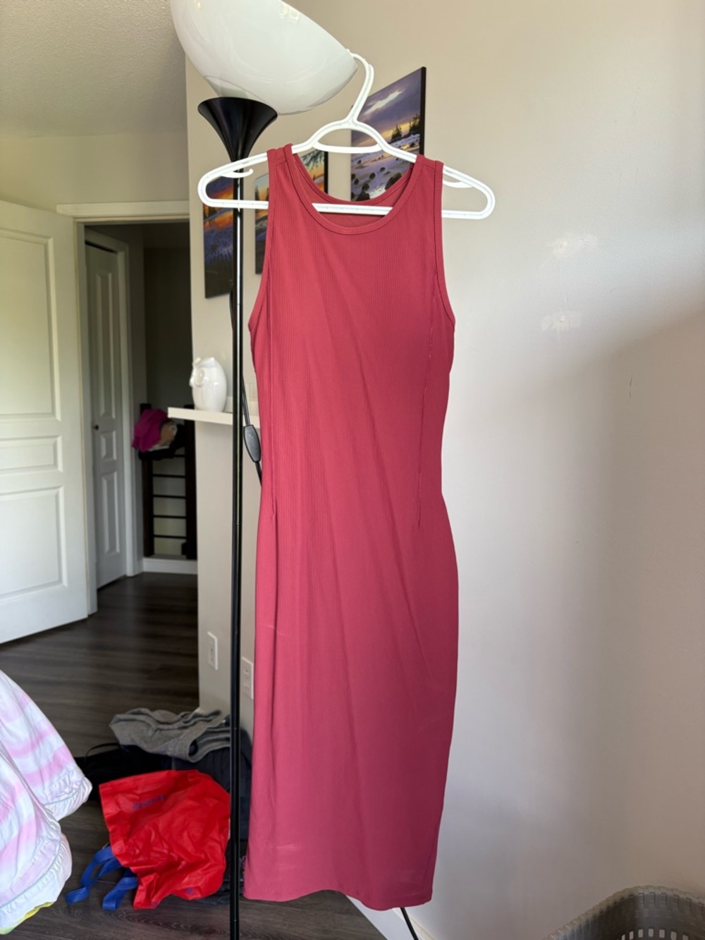 EUC Lululemon Brunch and Back Dress Chianti Size 6